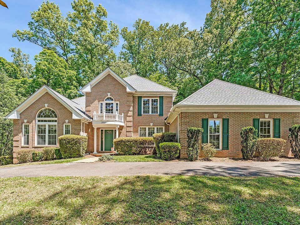 1st image of 2927 Beau Ln