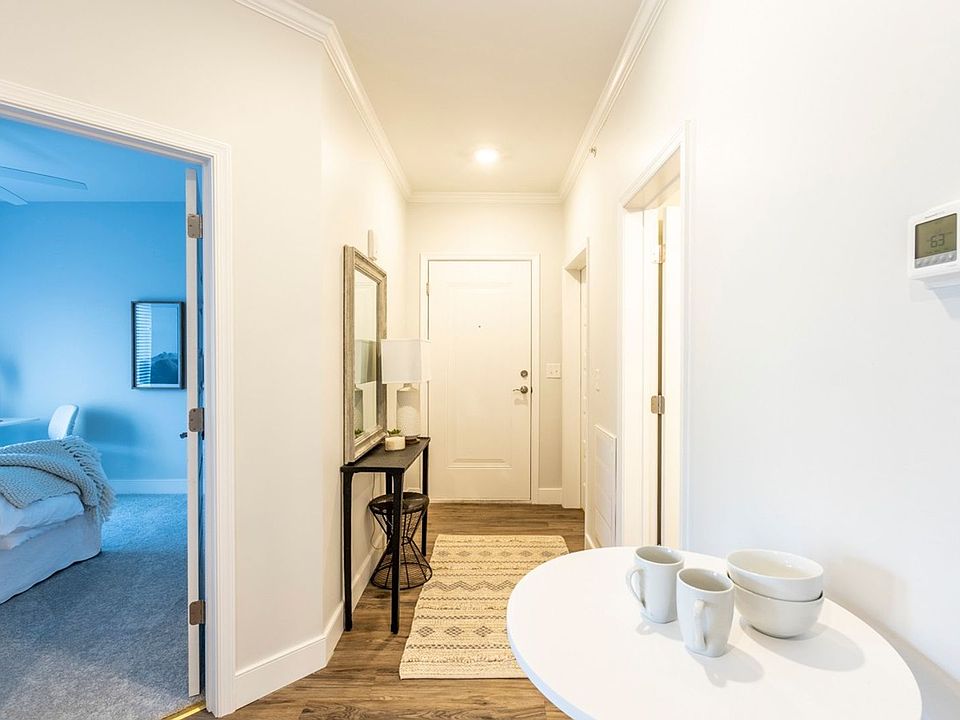 The Collective On Commonwealth Apartment Rentals Charlottesville, VA