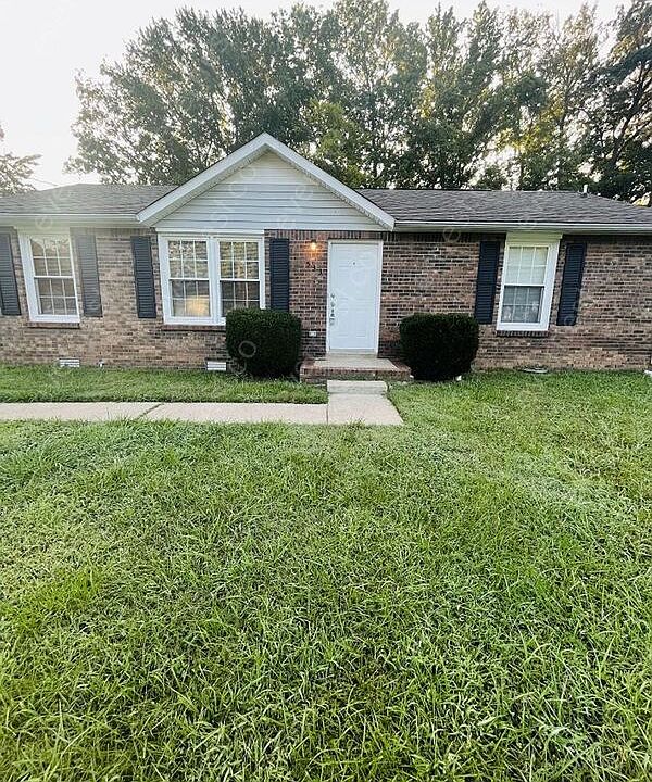1st image of 533 Donna Dr
