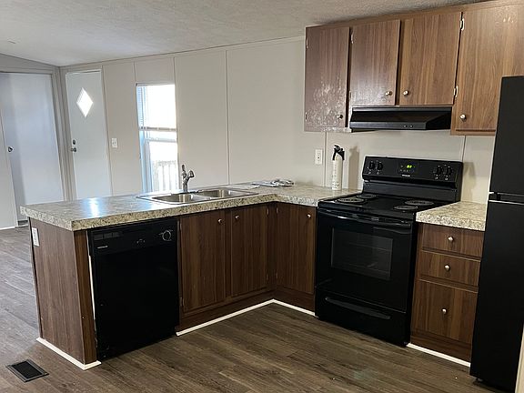 2nd image of 1050 Highway 44 W Lot 77