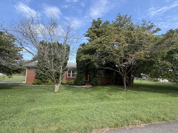 207 Melody Ln, Winchester, TN 37398