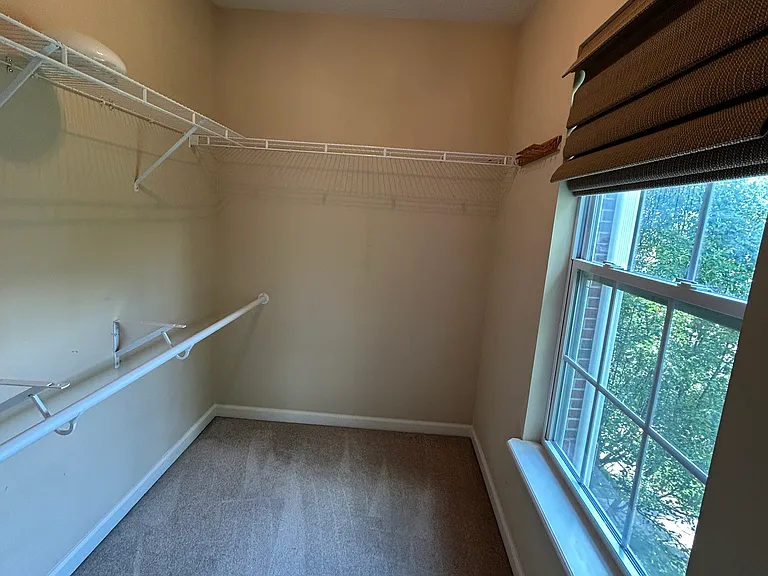 8268 Jo Ellen Dr — Photo 18
