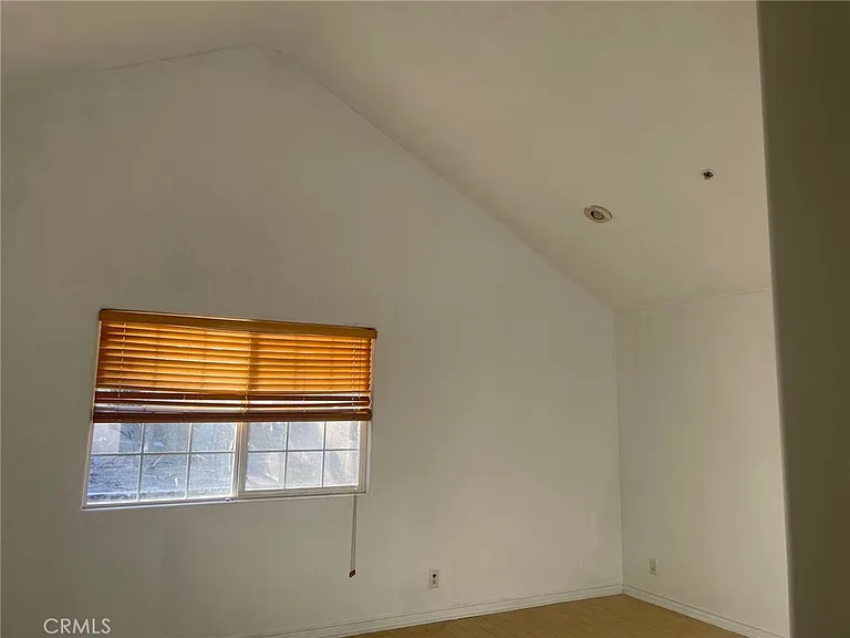 8425 Burnet Ave — Photo 6