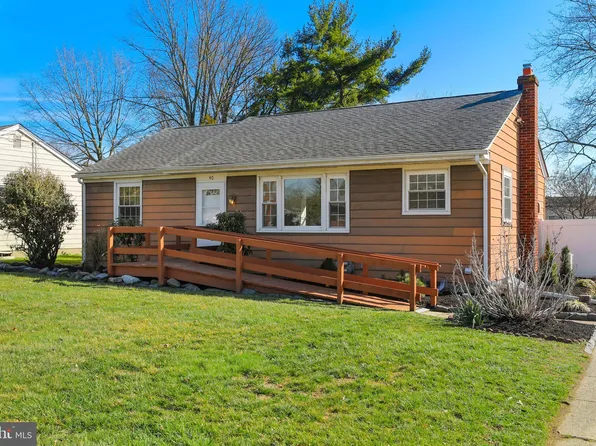 40 Newell Ave, Cherry Hill, NJ 08034