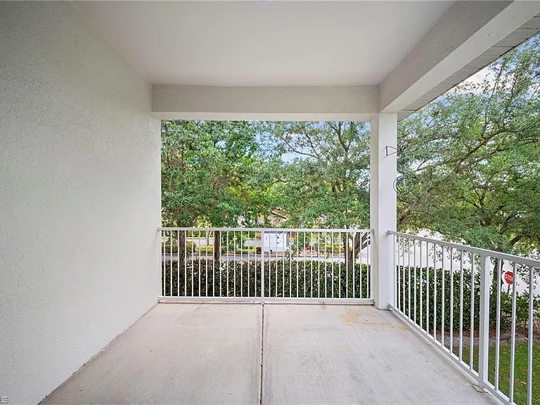 970 Peggy Cir #604 — Photo 31