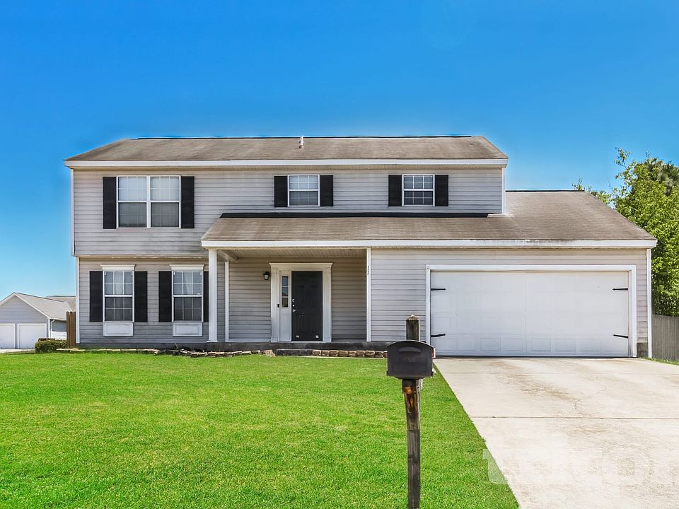 1st image of 106 Sandpine Rd