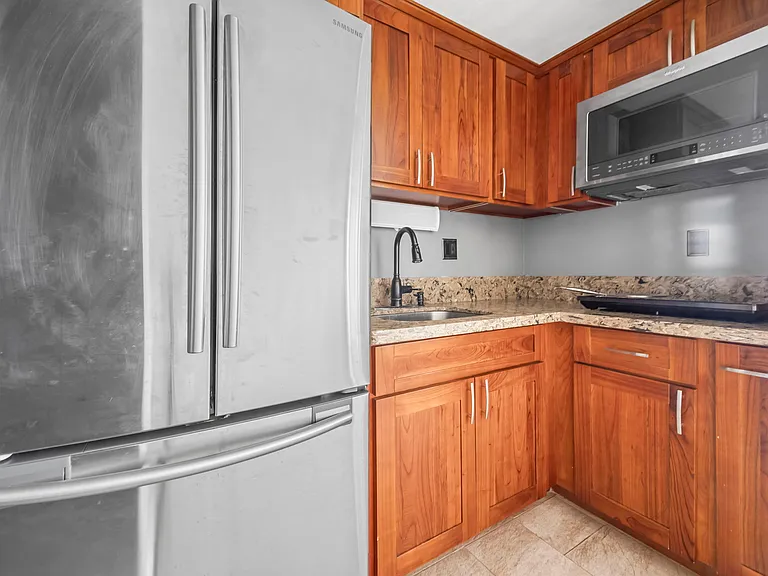 1060 Kamehameha Hwy #11405A — Photo 2