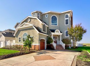 22 Ocean Dr W, Brigantine, NJ 08203
