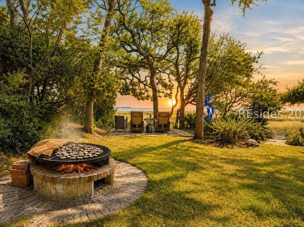 4 Middleton Place, Hilton Head Island, SC 29928