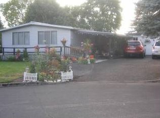 26191 S Laurel Ave, Canby, OR 97013