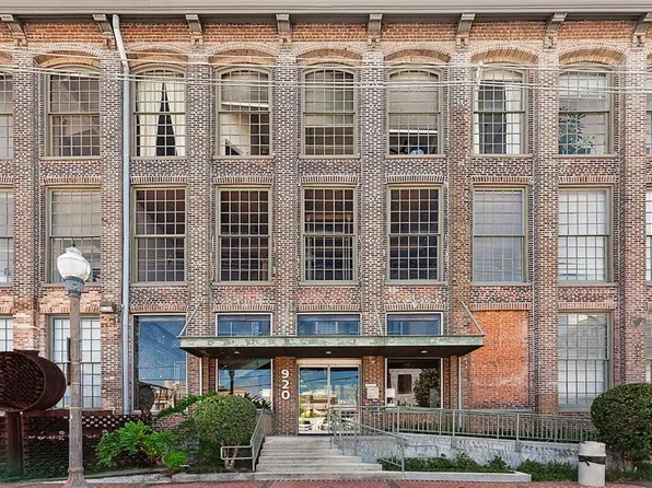 920 Poeyfarre St APT 283, New Orleans, LA 70130