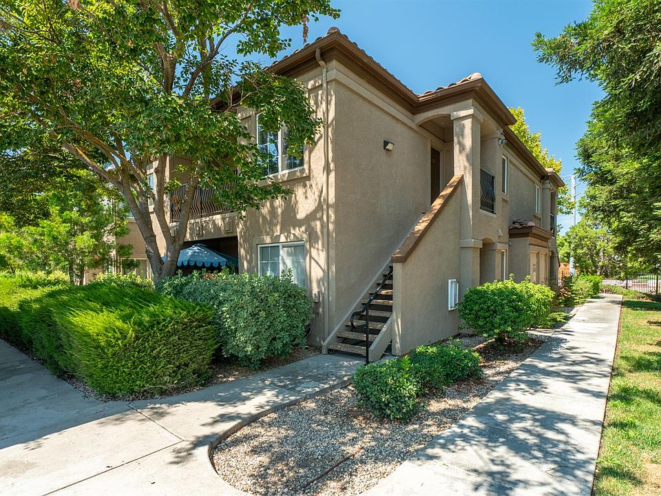 1st image of 4200 E Commerce Way Unit 1821