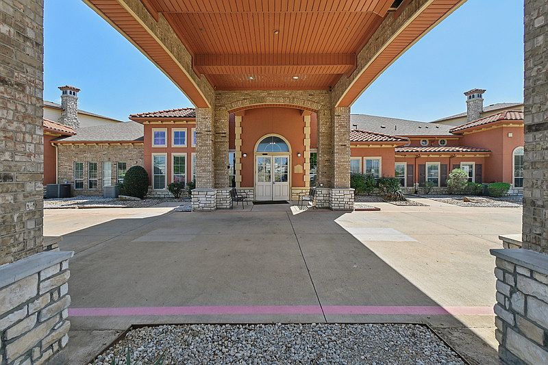 1st image of 2205 Pipeline Rd APT 1303