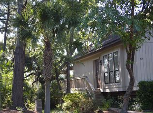 22 Salt Marsh Dr, Hilton Head Island, SC 29926