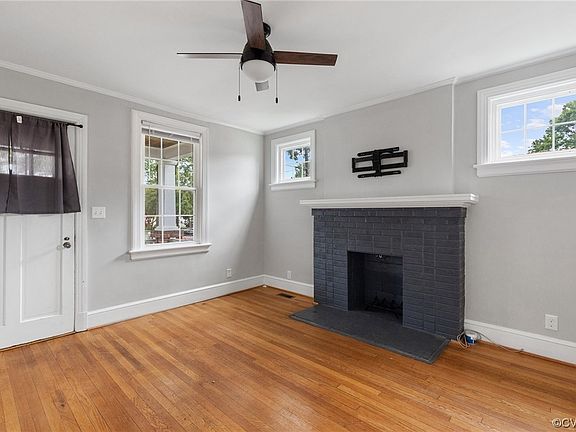 3rd image of 1545 Rogers St