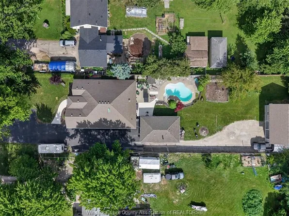 248 Notre Dame St, Lakeshore, ON N8L 0M4