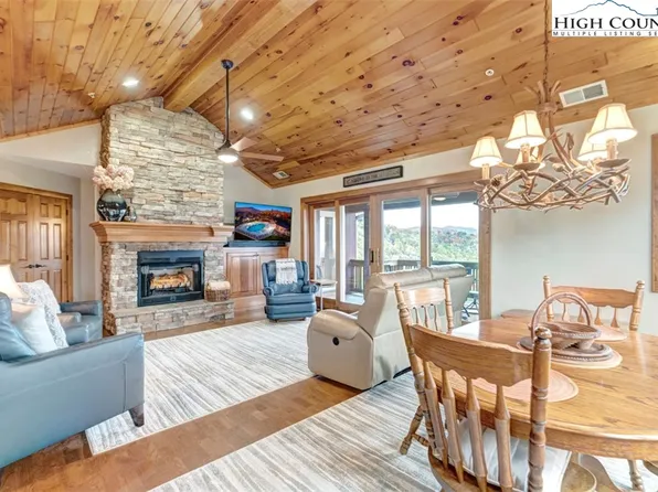 214 Indian Paintbrush Drive #RC-6, Banner Elk, NC 28604