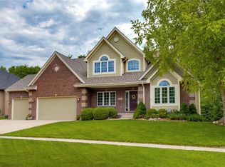 2915 SE Belfry Dr, Waukee, IA 50263
