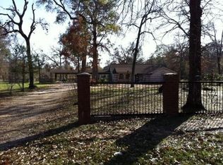 14282 McGregor Rd, Conroe, TX 77302