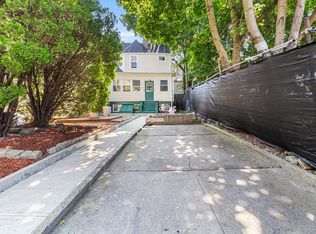 264 Woodworth Ave, Yonkers, NY 10701