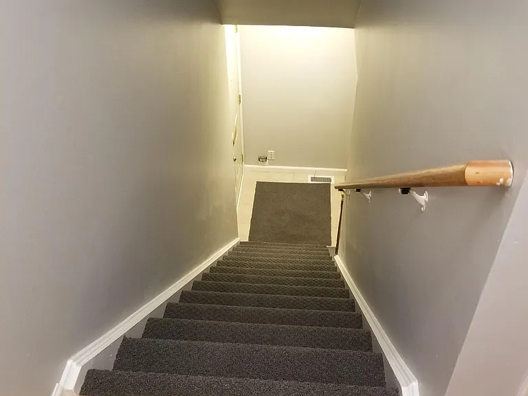 1816 Bristol Walk — Photo 13