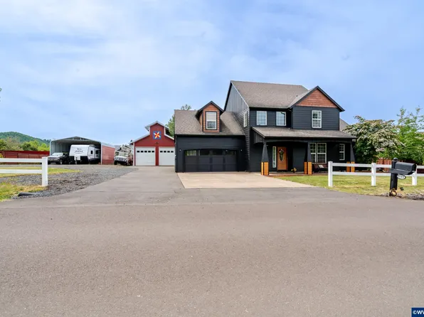 1140 46th Ave, Sweet Home, OR 97386