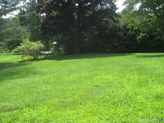 5th image of 17 Deerbrook Road