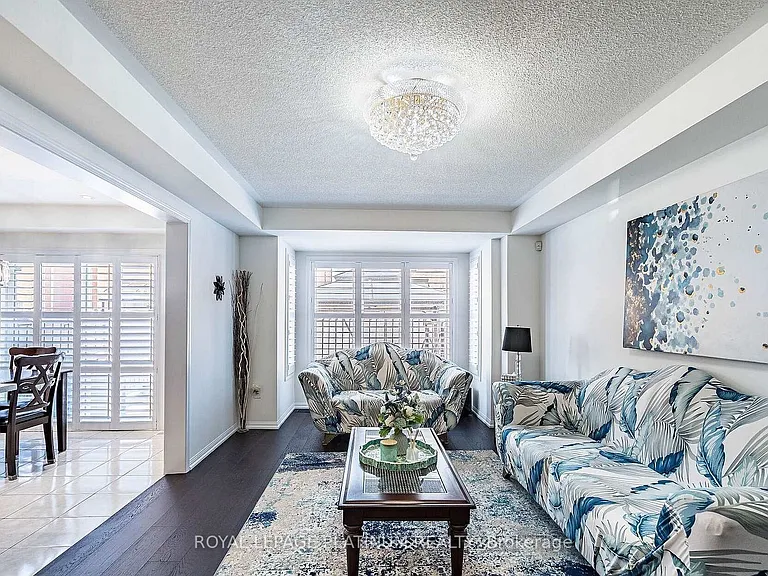 43 Arkwright Dr — Photo 10
