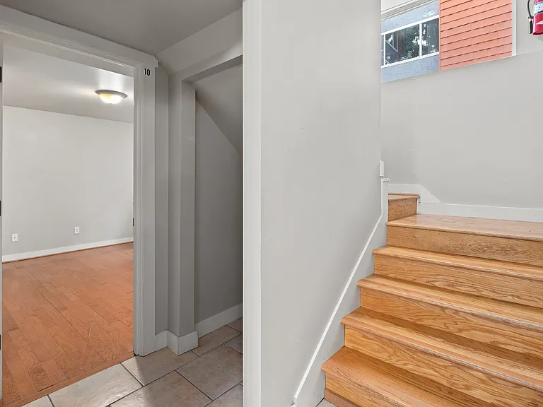 5617 15th Ave NE — Photo 11