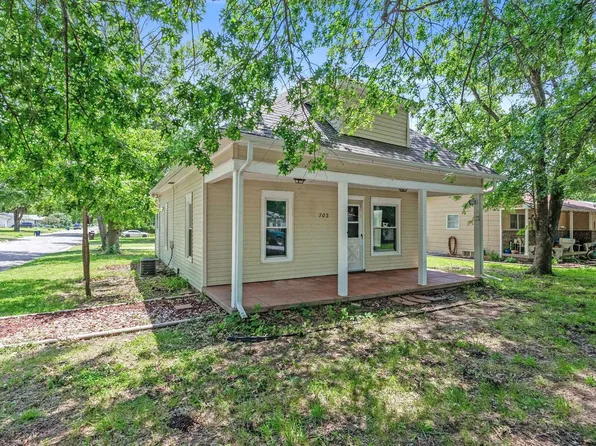 702 S Central Ave, Mulvane, KS 67110