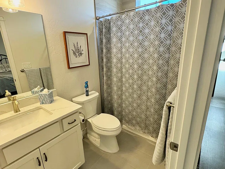Ensuite bathroom for Second Bedroom.