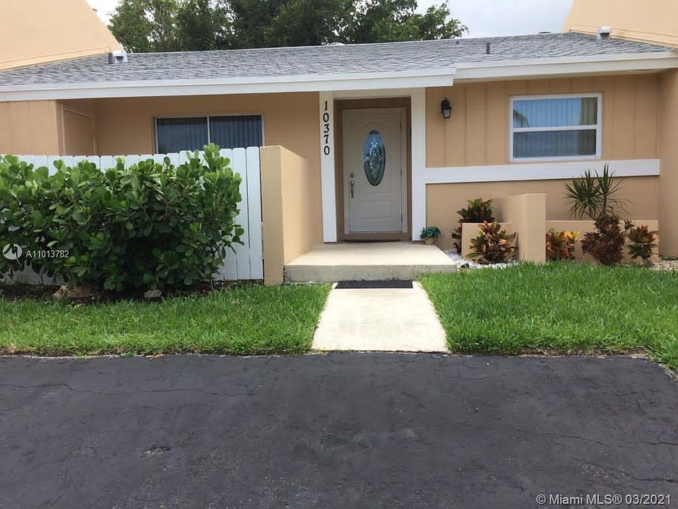 1st image of 10370 SW 208th Ln #0