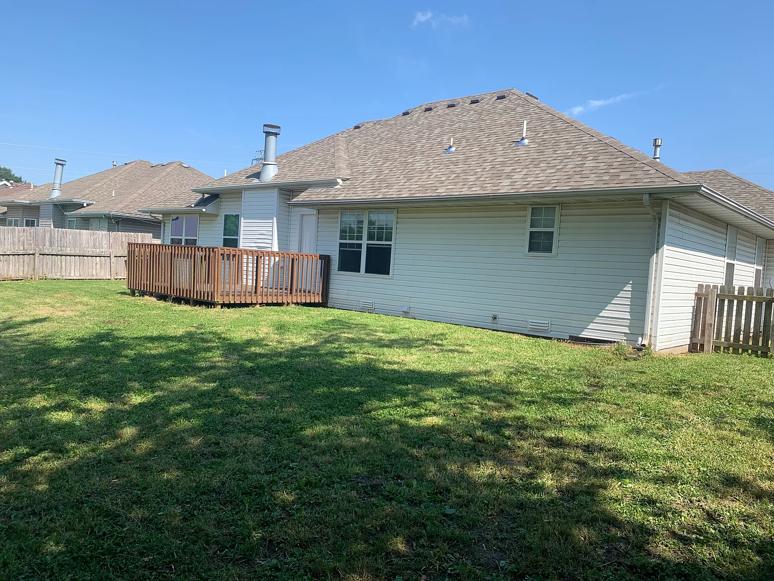 3 bed, 1750 sqft, $1,895 — Photo 4