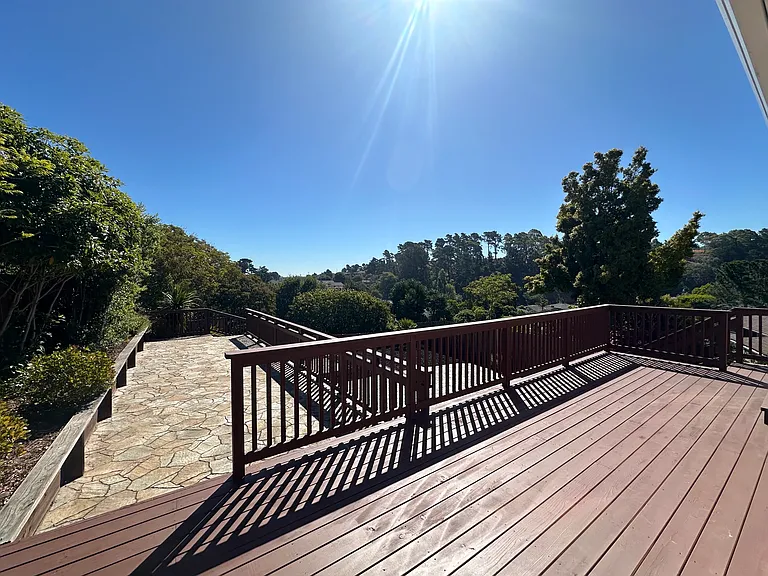 2350 Rosewood Dr — Photo 28