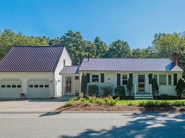 719 Hingham St, Rockland, MA 02370