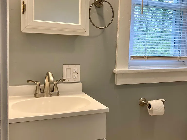 412 Main St #3 — Photo 7