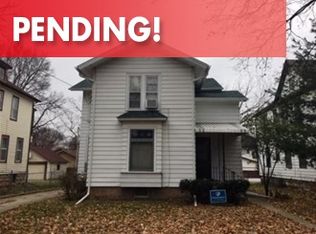 1123 N Church St APT 4, Rockford, IL 61103