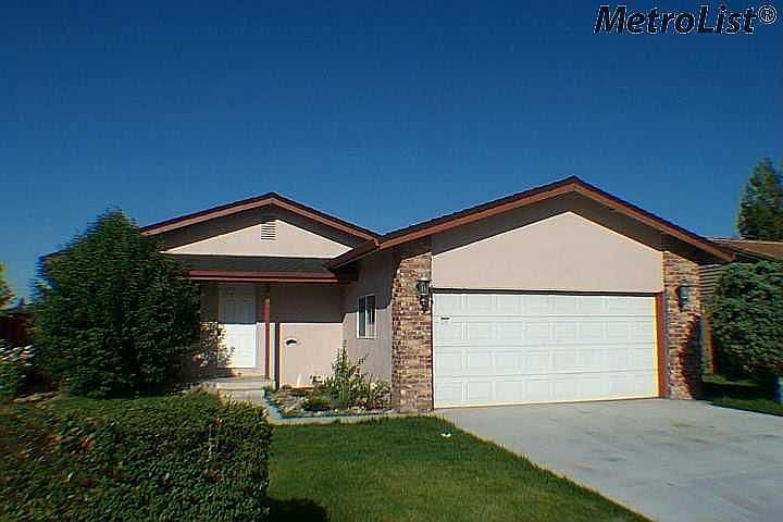 1st image of 8209 Bluefield Dr