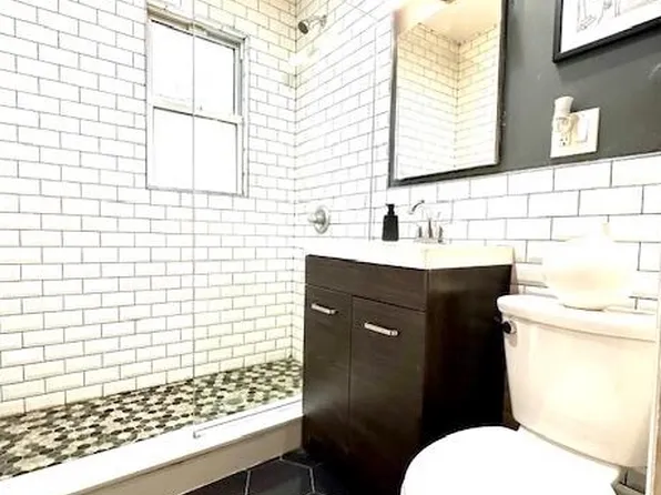 22-13 38th Street image 7 of 8