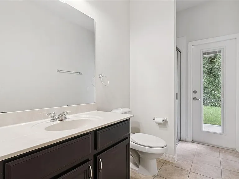 660 Fanning Dr — Photo 31