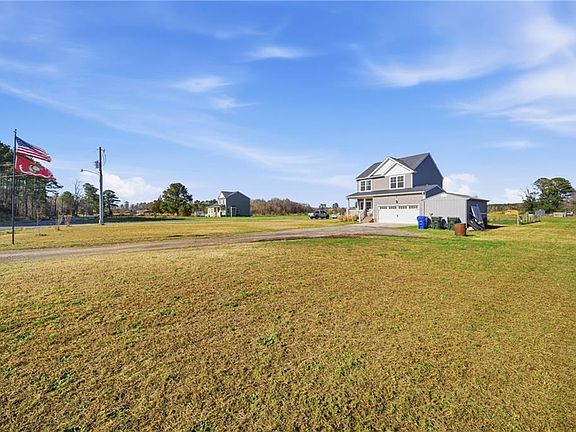 3rd image of 6370 Leafwood Rd