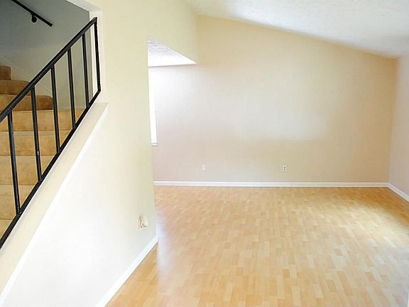 3rd image of 5808 High Meadow St