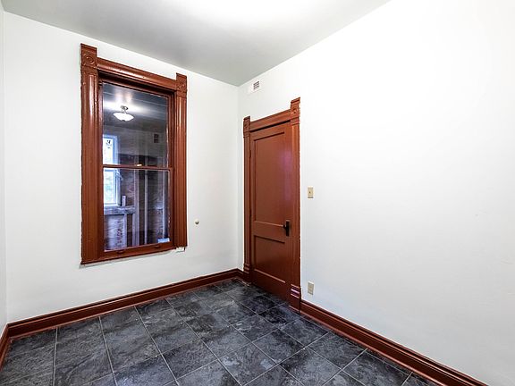 5th image of 3001 W 21st Pl #3