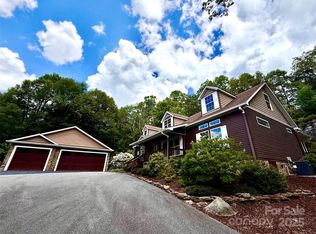 7230 Hideaway Ln, Newland, NC 28657