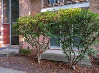 1245 Island Dr APT 102, Ann Arbor, MI