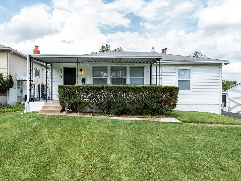 9513 Cloverhurst Dr