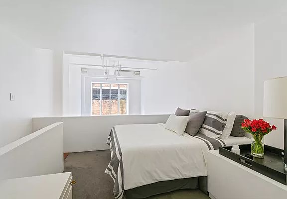 5th image of 155 W 15th St APT 1D