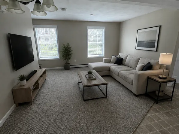 65 Union St #3, Somersworth, NH 03878