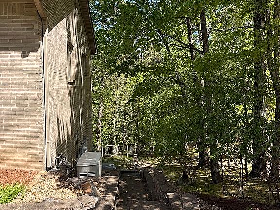 4th image of 17 River Valley Rd