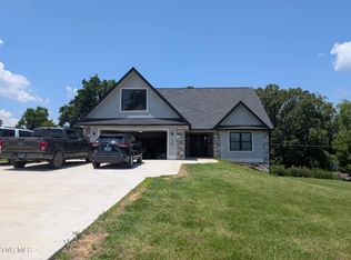 1148 Biltmore Pl, Piney Flats, TN 37686